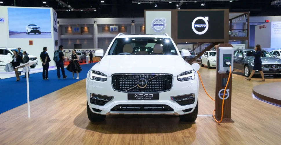 VOLVO XC 90 D5
