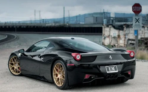 Gib Gummi! Neues Design für den Ferrari 458 Italia